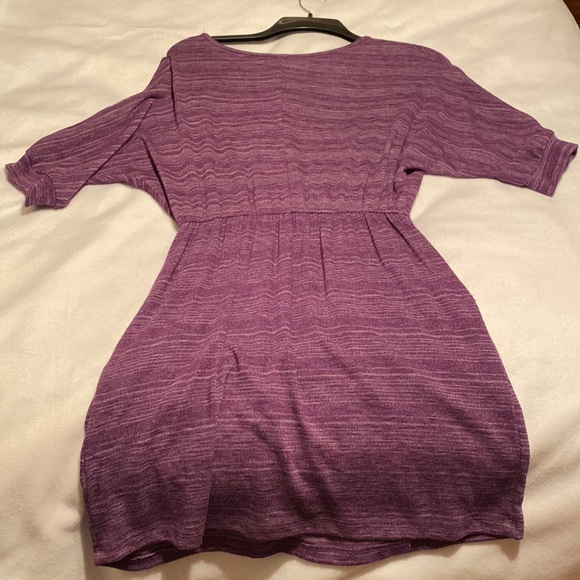 Purple dress - Picture 6 of 7